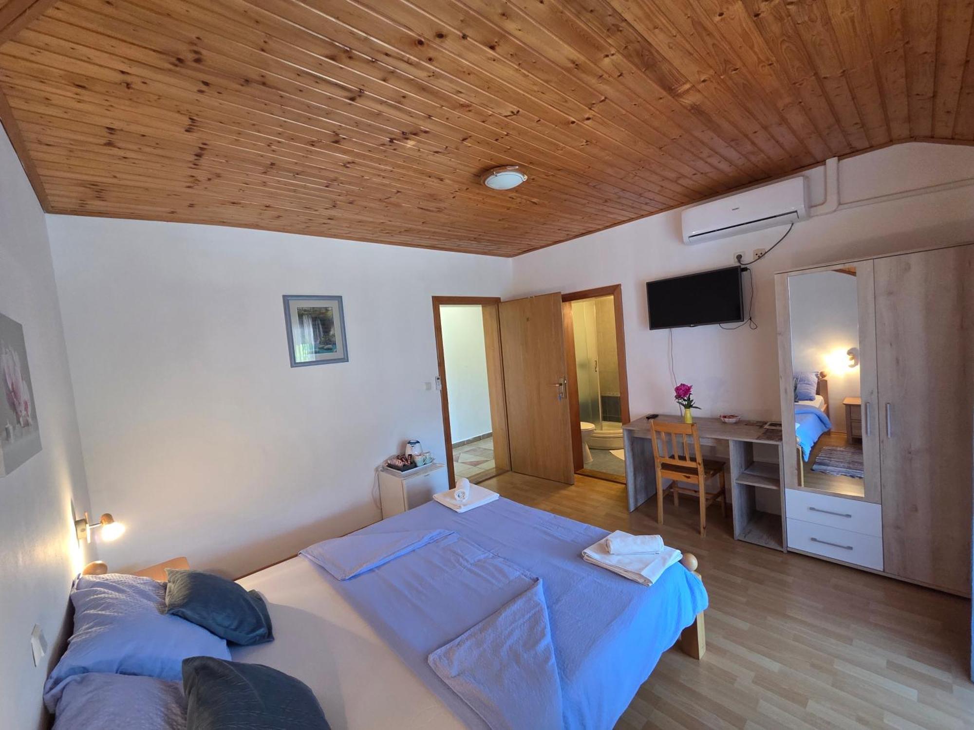 Apartman & Sobe Orhideja Smoljanac Exterior photo