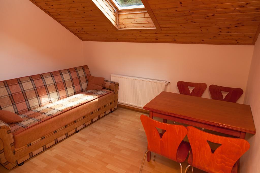 Apartman & Sobe Orhideja Smoljanac Exterior photo