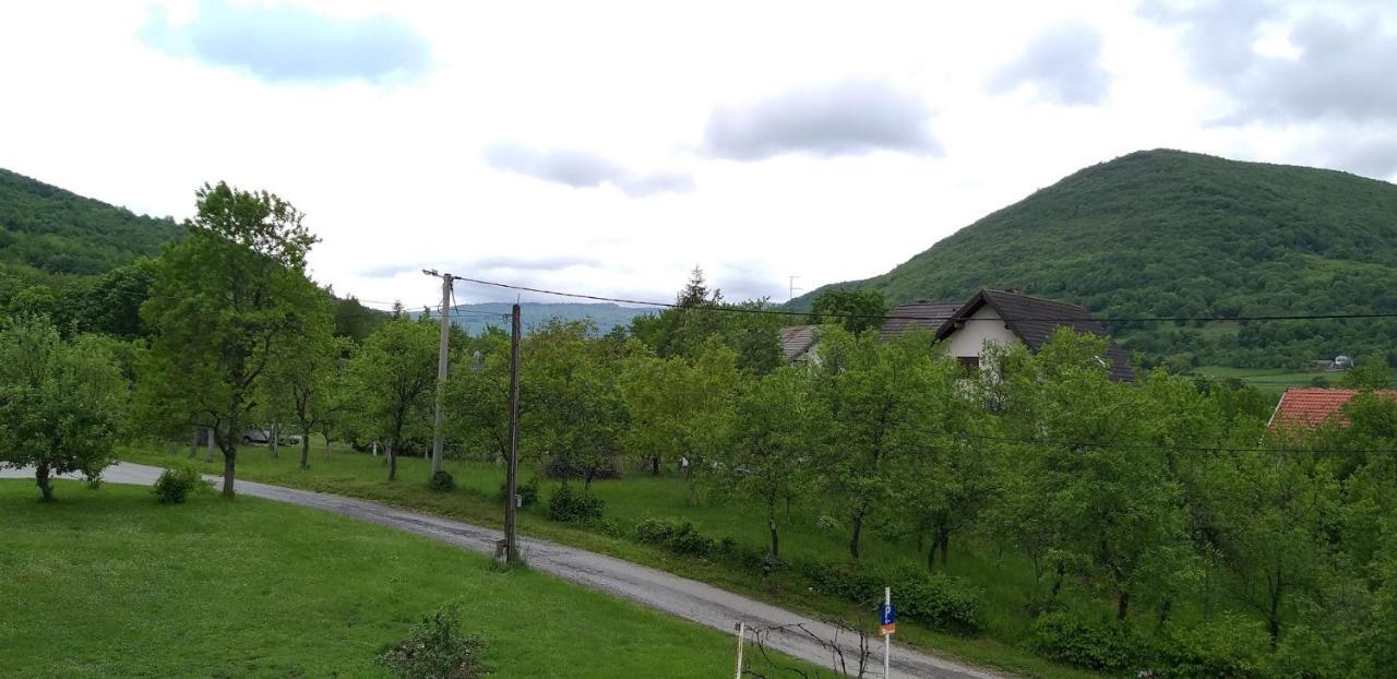 Apartman & Sobe Orhideja Smoljanac Exterior photo